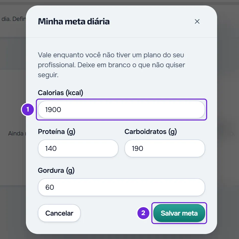 Janela Minha meta diária com as calorias, a proteína, os carboidratos e a gordura preenchidos e o botão Salvar meta.
